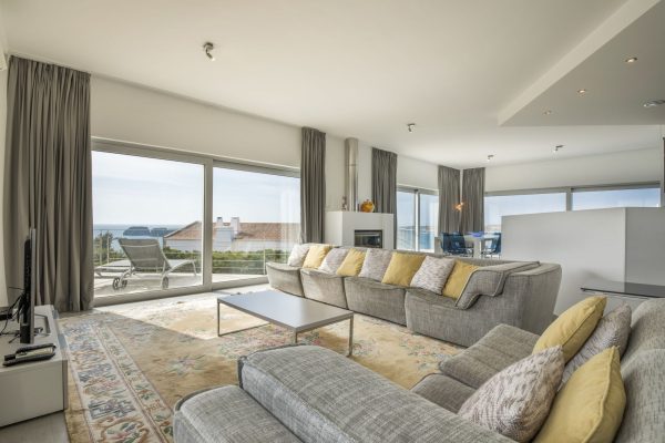 Villa 80